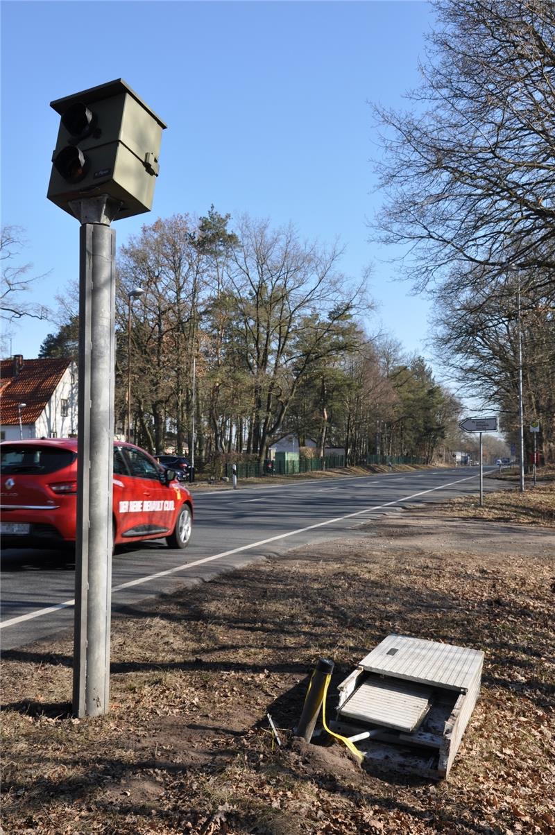 Geschwindigkeitsmessanlage mutwillig zerstört