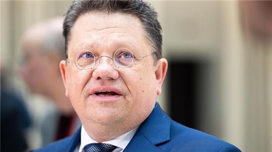 Gesundheitsminister Philippi widerspricht dem Bundesfinanzminister und will an der telefonischen Krankschreibung festhalten. (Archivfoto)