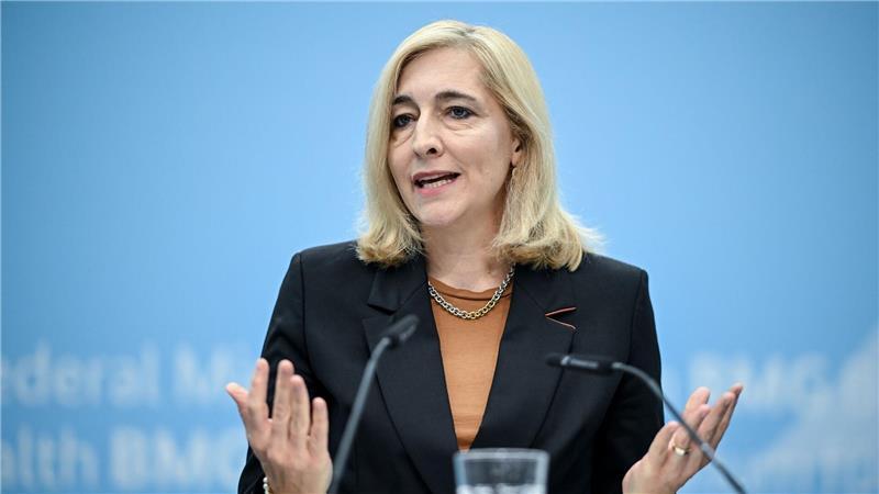 Höhere Kassenbeiträge noch nicht vom Tisch Gesundheitsministerin Warken will die Kassenbeiträge noch stabilisieren.