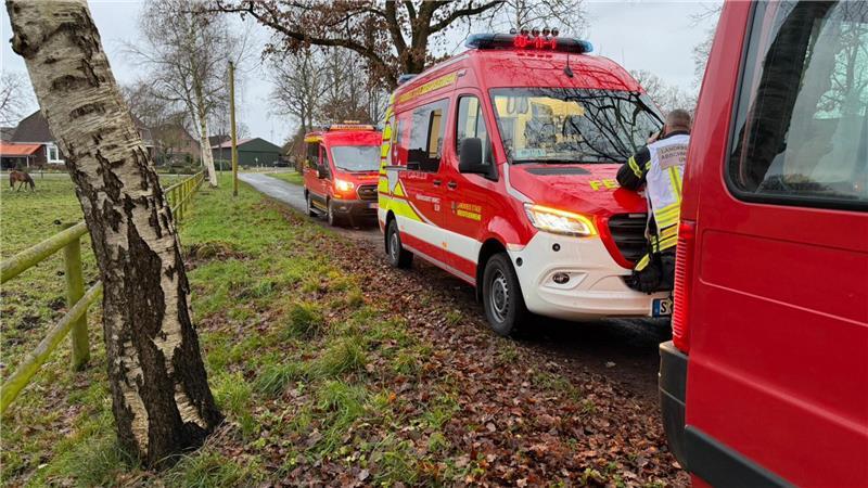 Fahranfänger verunglückt mit Sportwagen in Stade Gewässerverunreinigung in der Samtgemeinde Fredenbeck.
