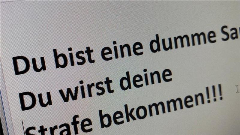 Übergriff auf Ehrenamtlichen: Bürgermeister spricht über Morddrohungen Gewalterfahrungen im Ehrenamt: Bürgermeister in der Samtgemeinde Tarmstedt wollen über ein Tabu-Thema sprechen.
