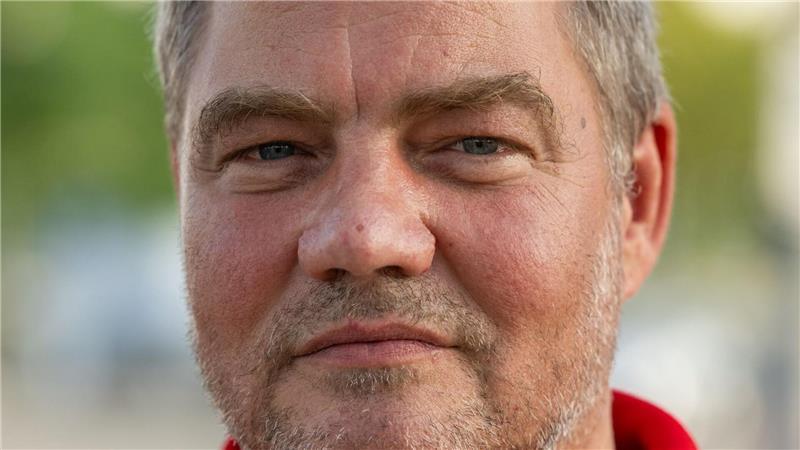 Gewerkschafter Thomas Knabel fordert von Volkswagen Verhandlungen. (Archivbild)