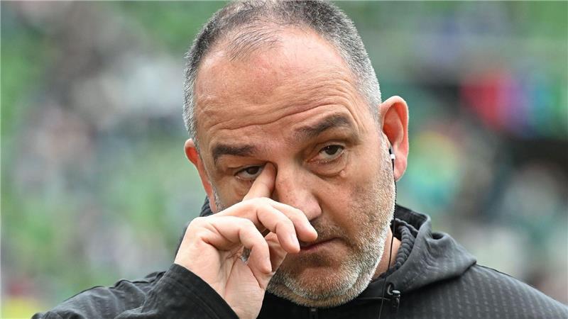 Gibt sich keinen Illusionen hin: Heidenheims Trainer Frank Schmidt.