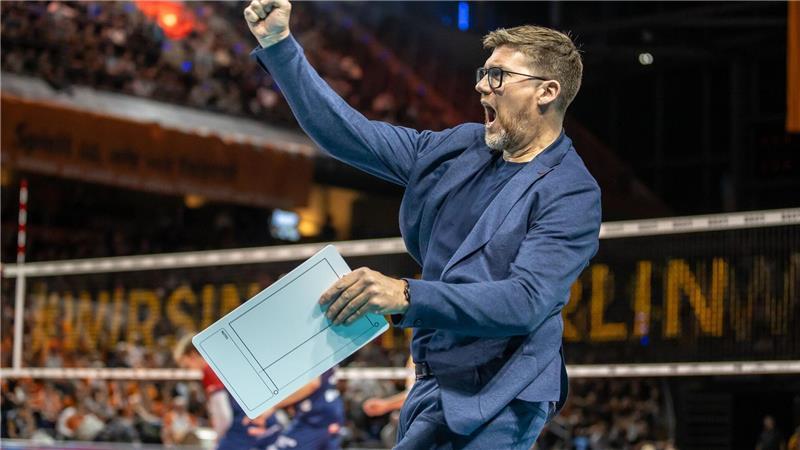 Gilt als bester Trainer Deutschlands: Lüneburg-Coach Stefan Hübner. (Archivbild)