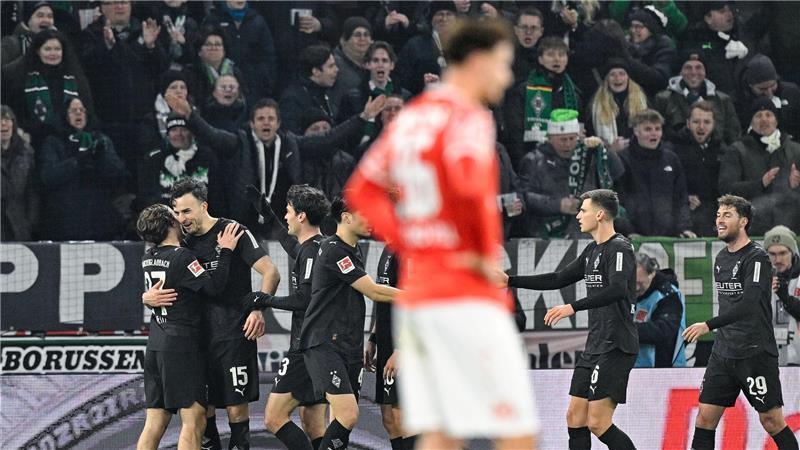 Gladbacher Jubel in Mainz: Der FSV bleibt Tabellenletzter.