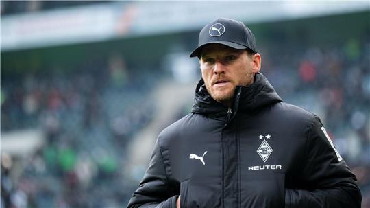 Gladbachs Trainer Eugen Polanski hat klar formuliert, was er sehen will. (Archivbild)