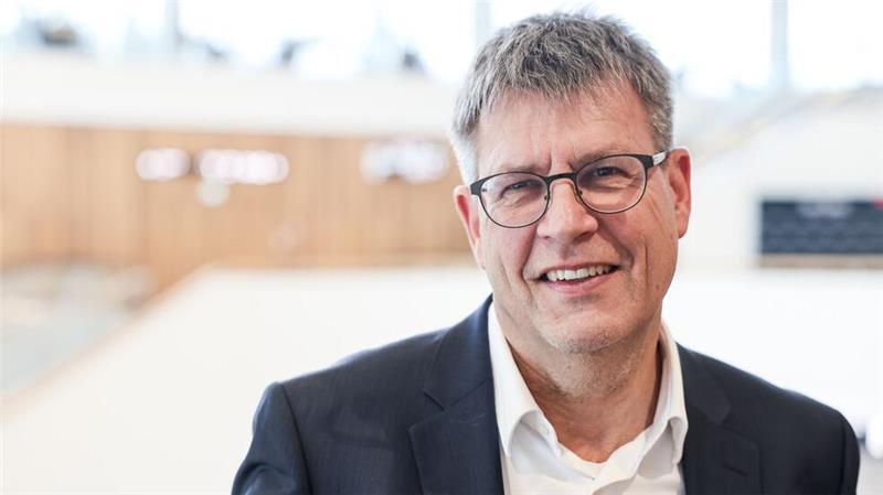 DOSB-Chef Weikert: Menschen bei Olympia-Bewerbung befragen Glaubt an eine positive Olympia-Stimmung in Deutschland: DOSB-Präsident Thomas Weikert.