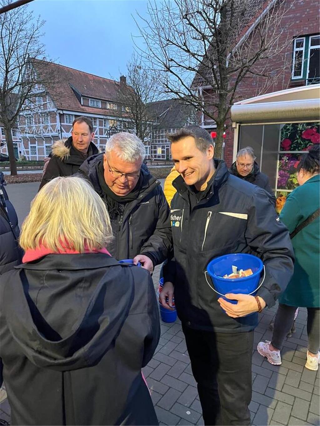 Glücksschweinchen-Verkauf in Jork.