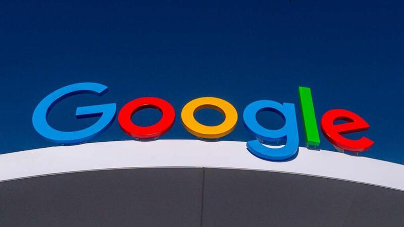 Google-Suche: Fehler in KI-Überblicken lassen Netz lachen Google muss wegen Fehlern in KI-Überblicken Spott im Netz über sich ergehen lassen.