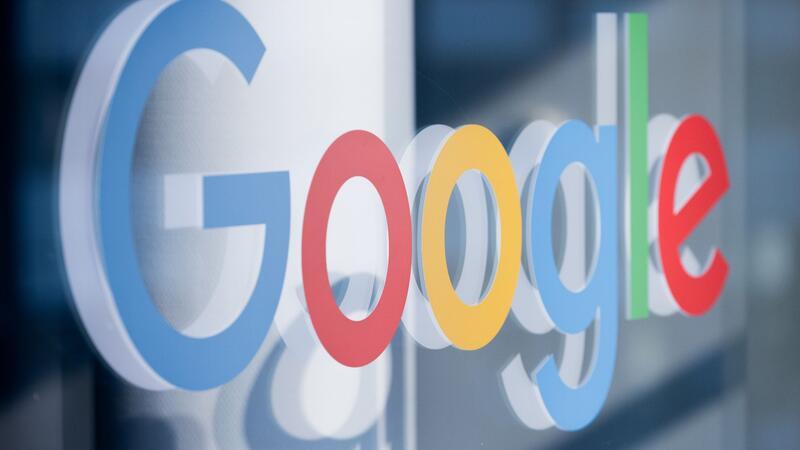 Google verbessert KI-Überblicke nach absurden Empfehlungen Google will die KI-Übersichten zum Jahresende in weiteren Ländern einführen.