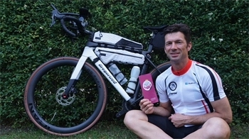 Gregorized: Immanuel Buchholz ist bereit für seine Spendenfahrt beim Race Across Germany.