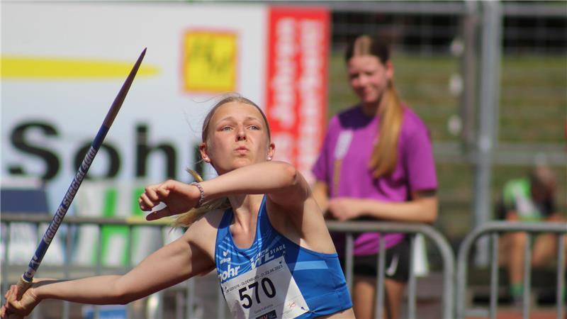 VfL Stade räumt bei den Landesmeisterschaften ordentlich Medaillen ab Greta Pauli dominierte in den Wurfdisziplinen und holte zwei Landestitel.