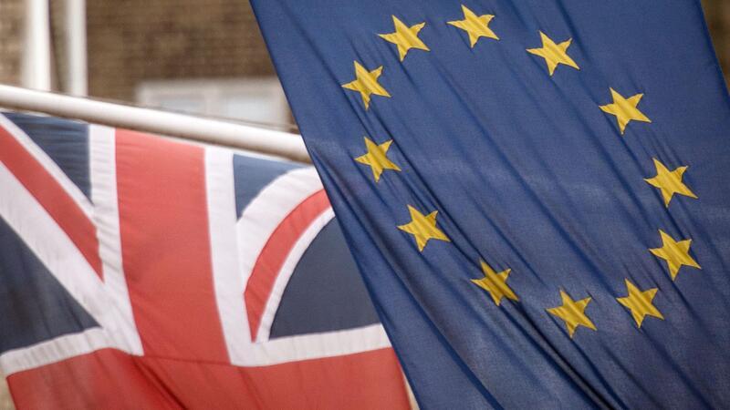 Start neuer Brexit-Kontrollen: Warnungen vor Handelshürden Großbritannien wird die Importe aus der EU kontrollieren - mit möglicherweise weitreichenden Folgen für die eigene Wirtschaft.