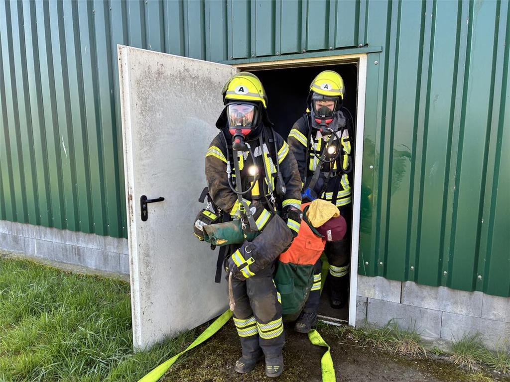 Große Doppelübung in Horneburg und Drochtersen.
