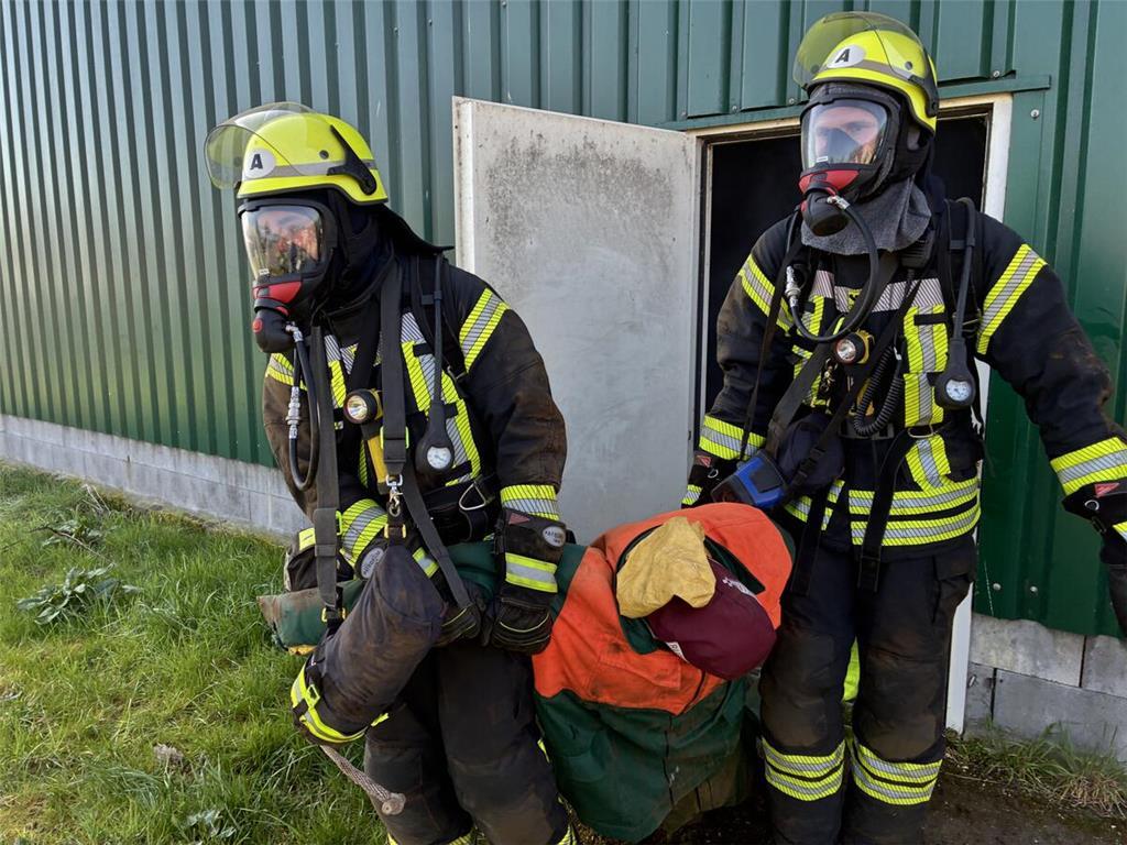 Große Doppelübung in Horneburg und Drochtersen.