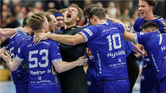 Große Freude in Fredenbeck: Torwart Justin Rundt ist wieder Papa geworden.