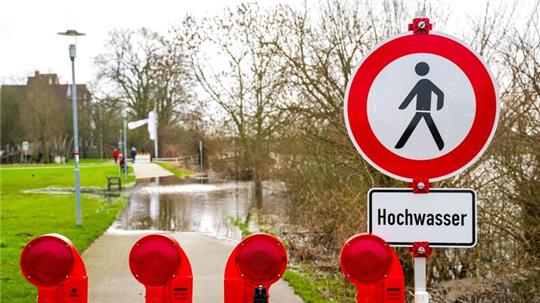 Große Teile Niedersachsens waren zu Weihnachten 2023 überflutet. Das Land will sich nun besser auf Hochwasserkatastrophen vorbereiten. (Archivbild)