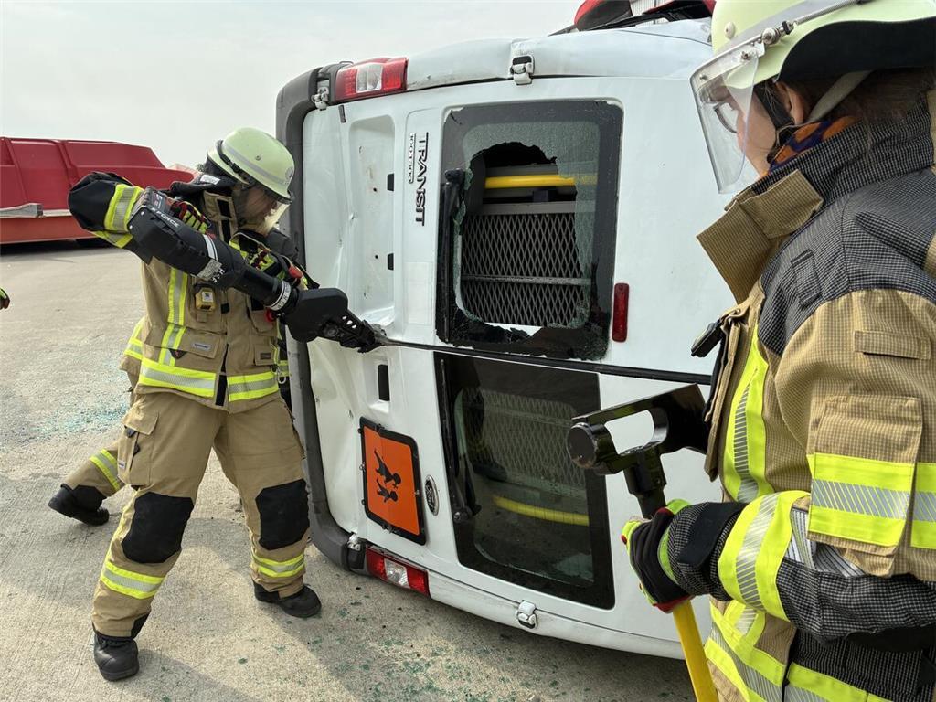 Großen Doppelübung in Horneburg und Drochtersen