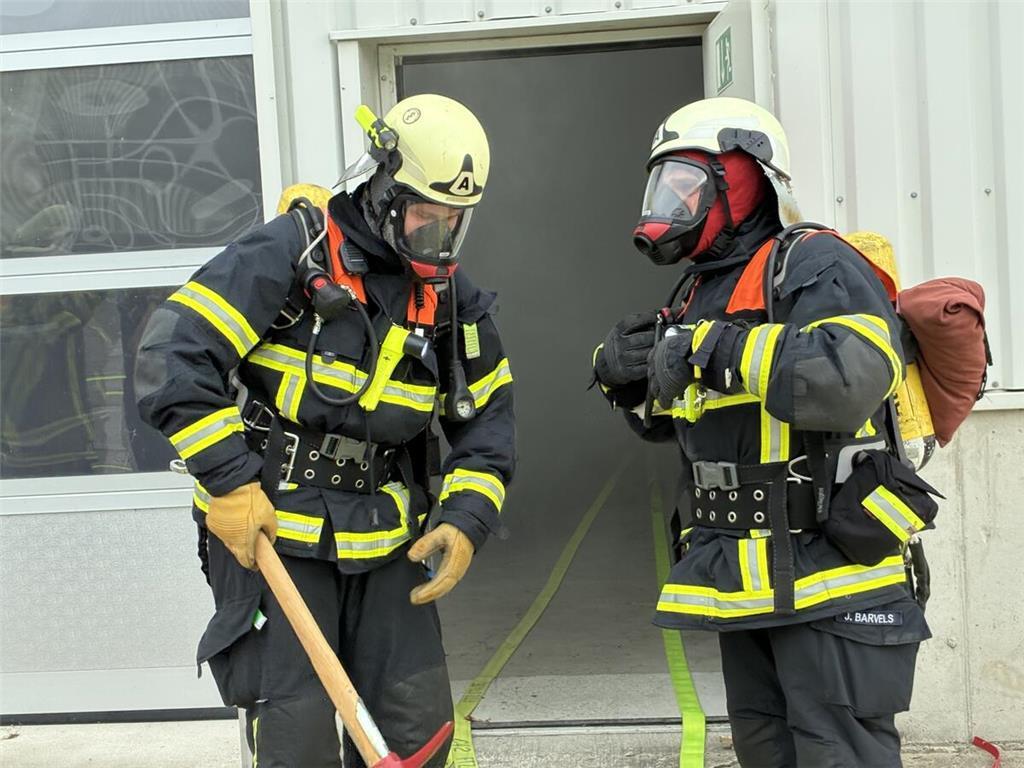 Großen Doppelübung in Horneburg und Drochtersen