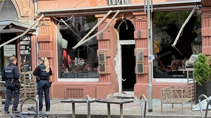 Großen Schaden richtete die Explosion an der Zeil in Frankfurt an.