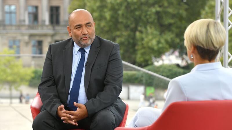Grünen-Chef Omid Nouripour spricht von einer „Übergangskoalition“. (Archivbild)