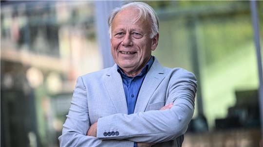 Grünen-Politiker Jürgen Trittin kommt ins Stadeum und blickt zurück auf 50 Jahre Politikgeschichte.