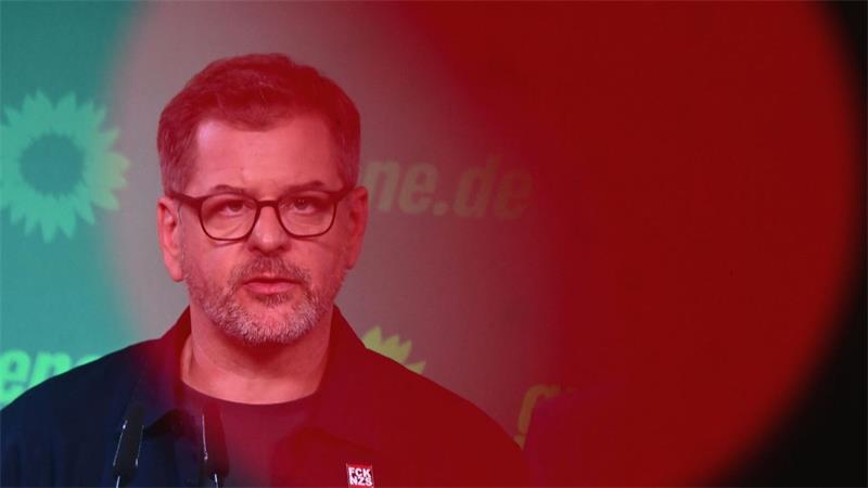 Linke will Berlin regieren und pocht auf Vergesellschaftung Grünen-Spitzenkandidat Werner Graf stellt Bedingungen für eine Koalition mit der Linken.