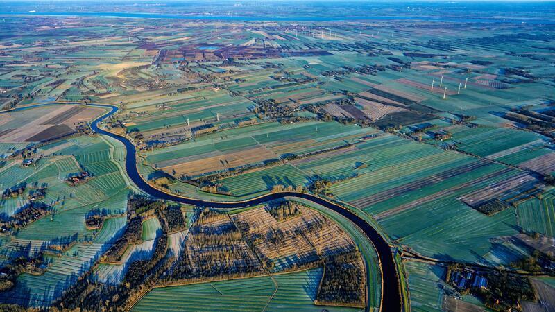 Grünland, Acker, Windkraft und viel Raum: Die Gemeinde Engelschoff.