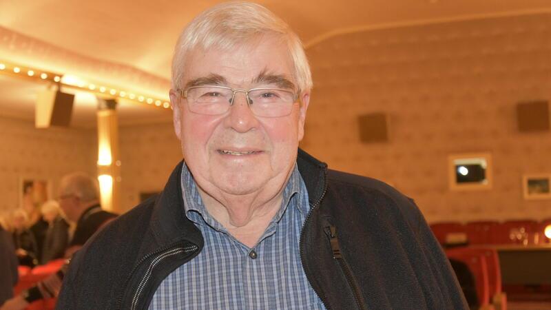 Als die Harsefelder noch in der öffentlichen Badeanstalt in die Wanne stiegen Günter Kachmann ist leidenschaftlicher Heimatforscher, der immer wieder gern für die Harsefelder Jahrbücher recherchiert.
