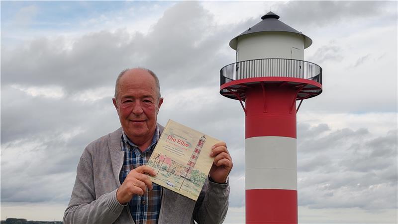 Geballte Geschichte auf 124 Seiten: Leuchttürme an der Elbe Günther Borchers arbeitete zehn Jahre an seinem neuen Bildband.