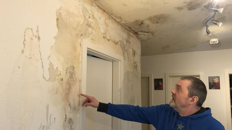 Alpha Real Estate: Ehepaar kann endlich raus aus der Schimmelwohnung Günther Ehlen entschied sich für den Weg in die Öffentlichkeit: "Wir lassen uns das nicht länger gefallen", sagte er sich, als die Alpha Real Estate auch nach Monaten nicht reagierte.