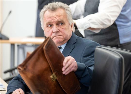 Günther Krause im Landgericht Rostock.