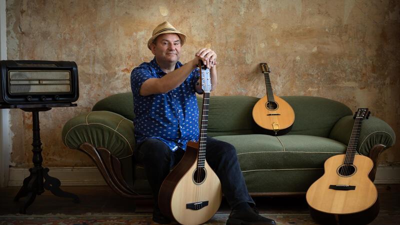 Kulturforum Buxtehude: Seefahrer-Melodien aus Irland und Schottland Guido Plüschke beschäftigt sich seit über 32 Jahren mit der irischen und schottischen Musik.