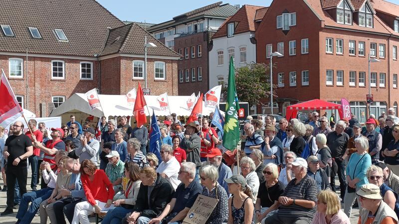 Gut 300 Besucher waren bei der Veranstaltung dabei.