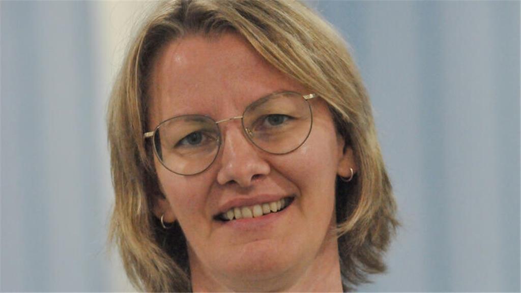 „Gut! Endlich ist die Basketball-Saison gestartet. Ich bin gespannt, wie sich di...