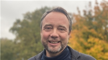 „Gut, Ich freue mich schon auf unsere Tombola, die wir jetzt Sonnabend am Pferdemarkt wieder für wohltätige Projekte ausrichten.“Jens Schulte-Steffens, Präsident vom Lionsclub Stade, am Freitag, 28. November 2025.