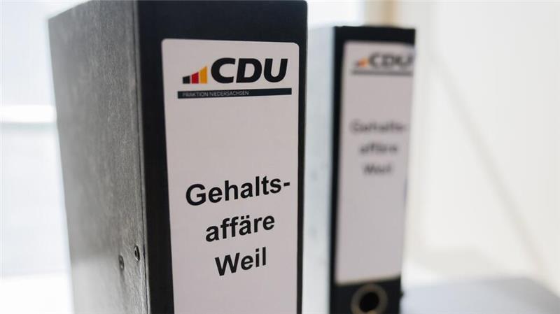 Untersuchungsausschuss zur Weil-Mitarbeiterin beendet Gut sieben Monate lang hat sich ein Untersuchungsausschuss mit der Gehaltsanhebung für die Weil-Mitarbeiterin beschäftigt. (Archivbild)