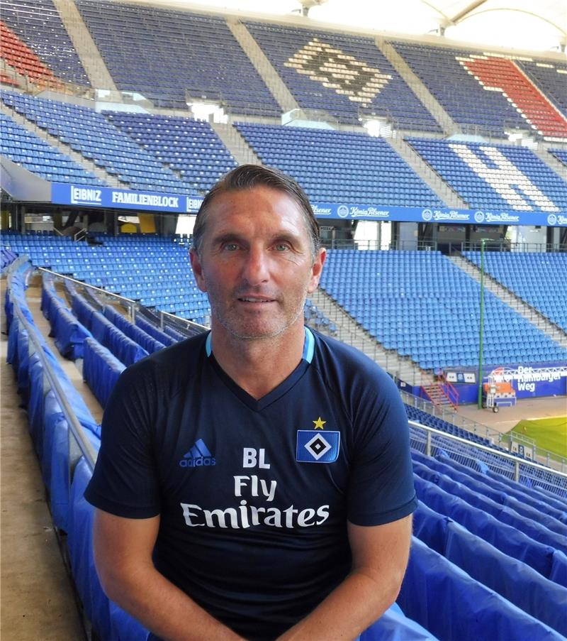 HSV-Trainer Bruno Labbadia hat Hamburg zu seiner Heimat erkoren und fühlt sich hier auch frei. Foto Ertel