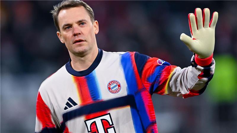 Hängt Manuel Neuer noch ein Jahr dran beim FC Bayern? (Archivbild)