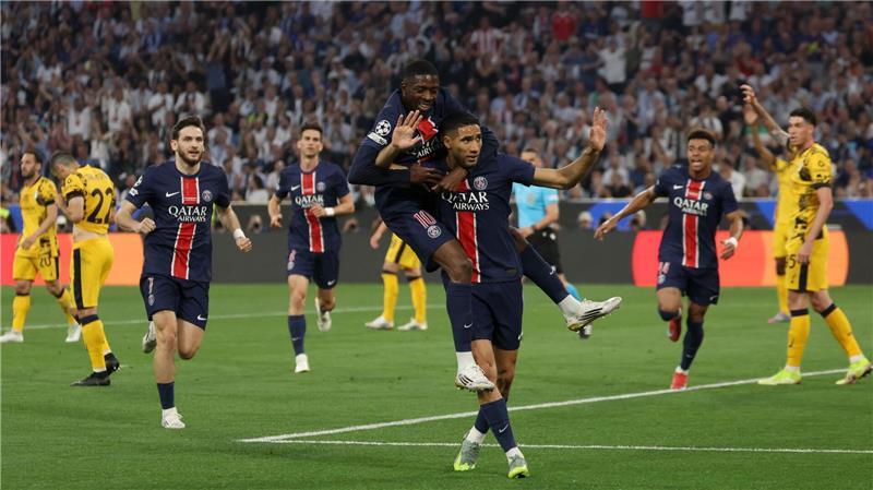 „Erst der Anfang“: Paris demütigt Inter und holt Henkelpott Hakimi bejubelt das erste Tor verhalten.