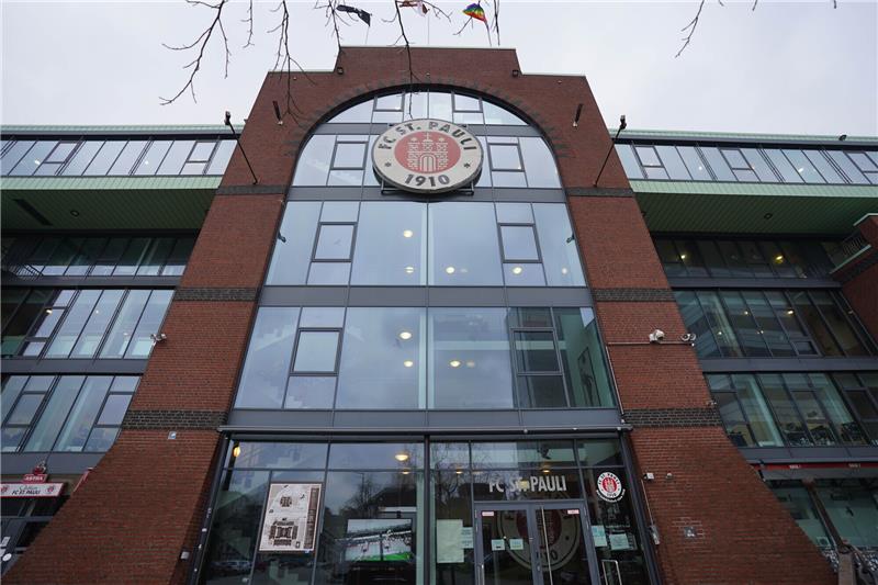 DFB-Pokal der Frauen: Stadtduell FC St. Pauli gegen HSV am Millerntor Hamburg: Blick auf das Millerntor-Stadion des FC St. Pauli. Foto: Marcus Brandt/dpa