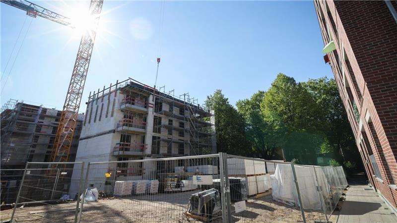 Hamburg fordert vom Bund beim geplanten Gebäudemodernisierungsgesetz eine Länderöffnungsklausel. (Archivbild) 