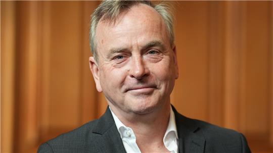 Hamburgs Datenschutzbeauftragter Thomas Fuchs hat die Behörden zu mehr Offenheit und Transparenz aufgefordert. (Archivbild)