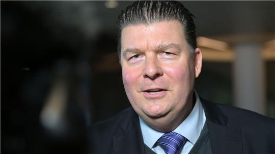 Hamburgs Finanzsenator Andreas Dressel (SPD) hält vom Vorstoß aus Bayern, Hessen und Baden-Württemberg zur Reform des Länderfinanzausgleichs gar nichts. (Archivbild)