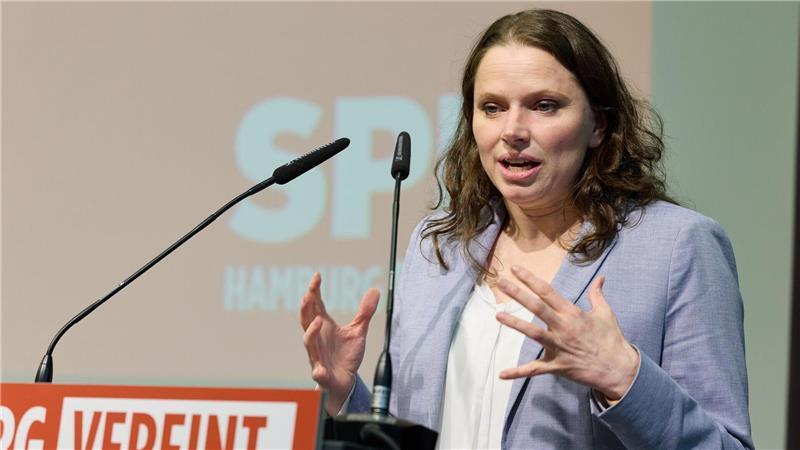 Hamburgs SPD-Vorsitzende Melanie Leonhard hat den Gewerkschaften den Rücken gestärkt.