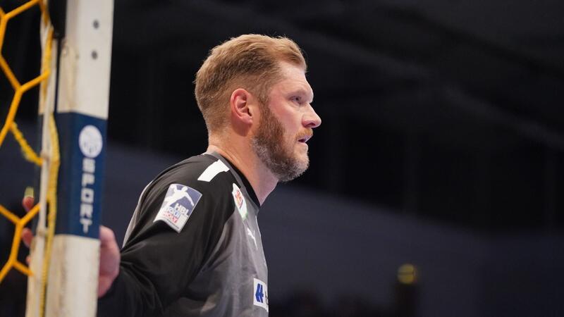 Hamburgs Handballer besiegen den Bergischen HC Hamburgs Torwart Johannes Bitter in Aktion.