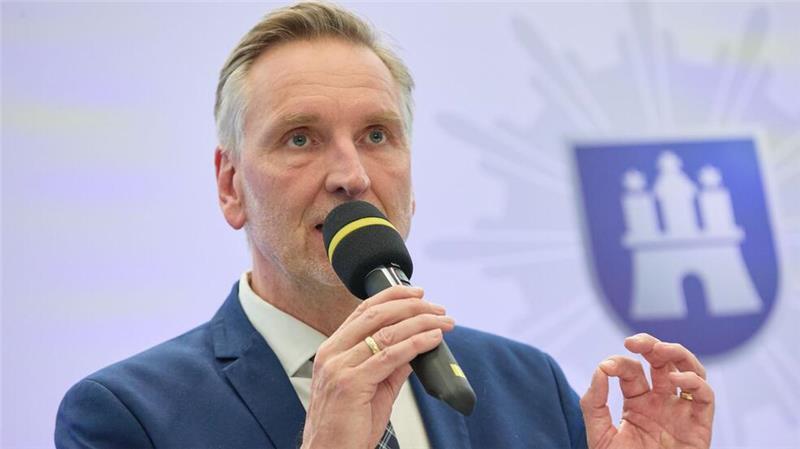 Hamburgs Verfassungsschutzchef Torsten Voß hat die Bürgerschaftsabgeordneten in einem Brief vor einer Einflussnahme ausländischer Staaten auf die anstehenden Wahlen gewarnt. (Archivbild)