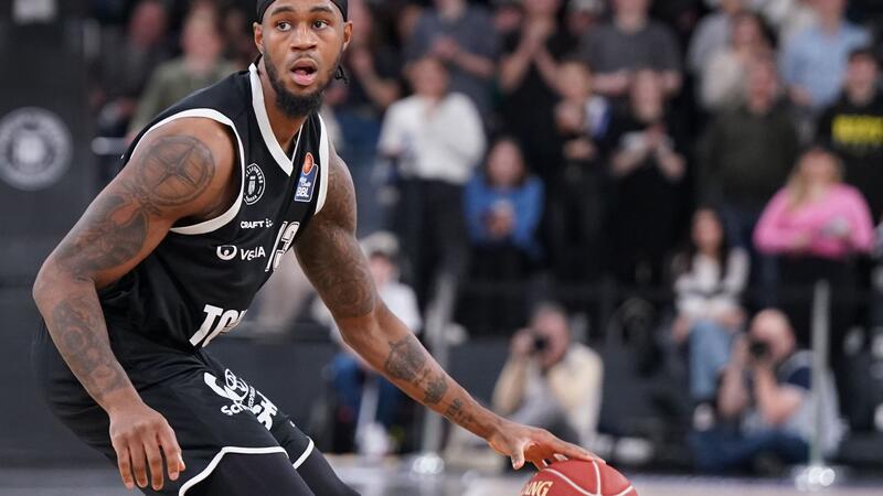 Hamburg Towers müssen sich Alba Berlin beugen Hamburgs Vincent King in Aktion.