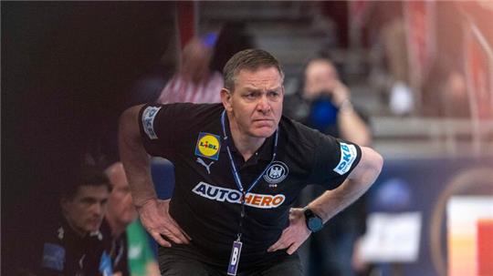 Handball-Bundestrainer Alfred Gislason will sich bei Schweden für die EM-Niederlage revanchieren.