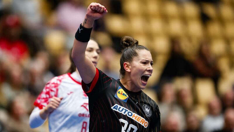 Neue Eliteförderung im Mädchen-Handball: BSV reagiert auf DHB-Ohrfeige Deutschlands Emily Bölk jubelt über ihren überraschend klaren Sieg gegen Polen.
